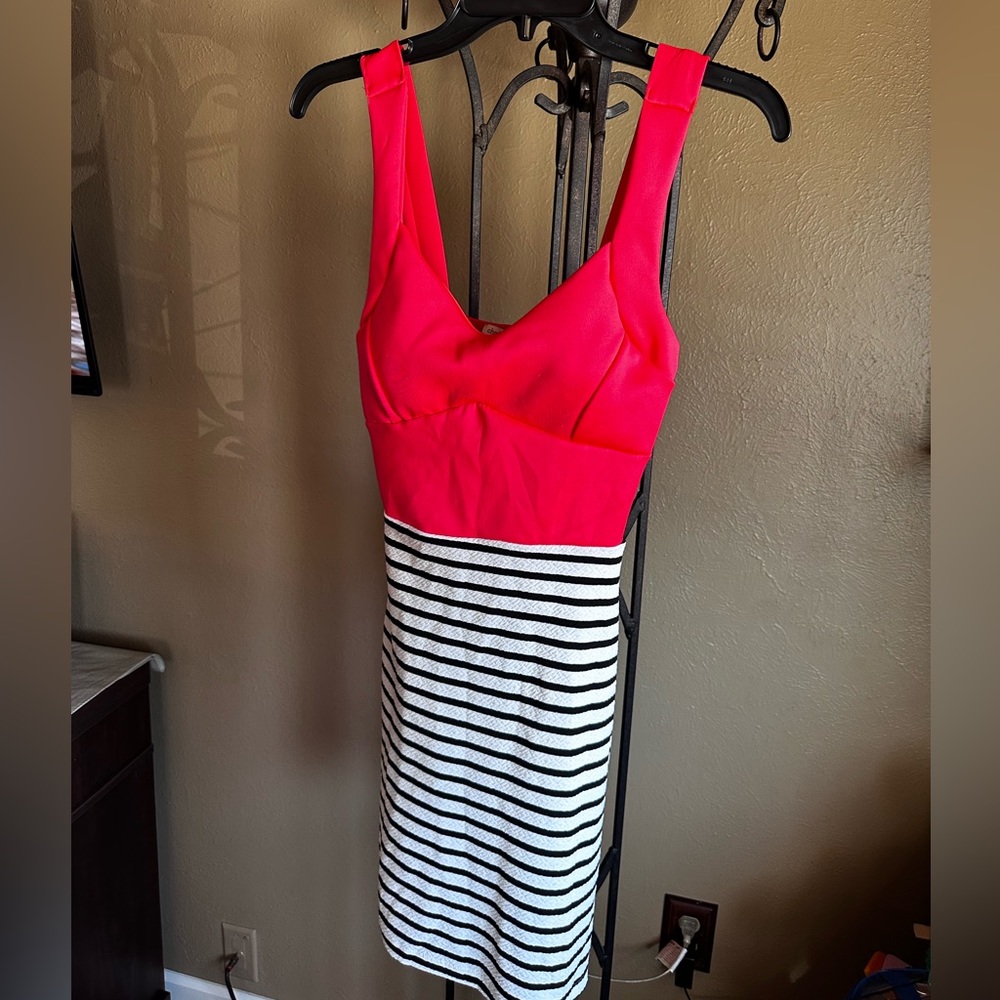 Women’s Dress size M